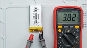 lipo battery voltage