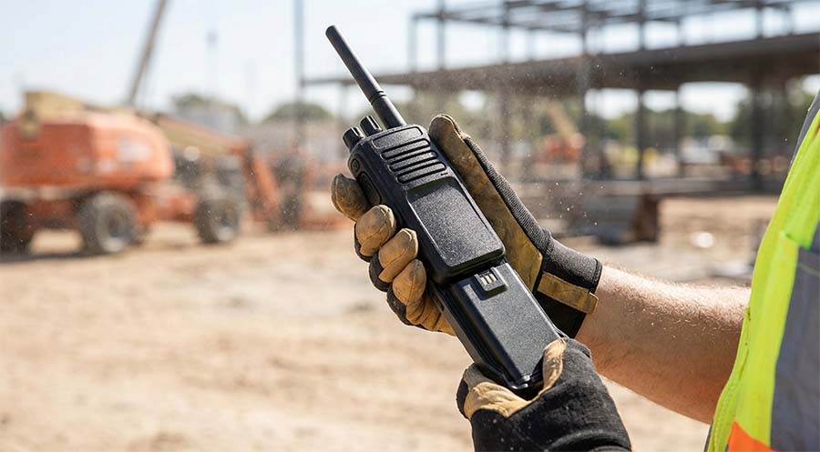 Construction Radio Battery Durability